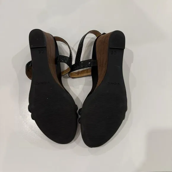 Vionic Womens Emmy Black Lizard Wedge Sandals Size 7 EUC