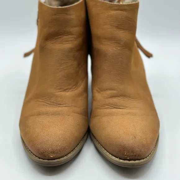 Vionic Women's Sterling Casual Booties in Saddle Leather Size 9