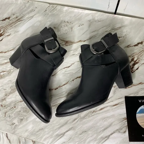 Vionic Women's Upright Rory Bootie size 8.5 Black