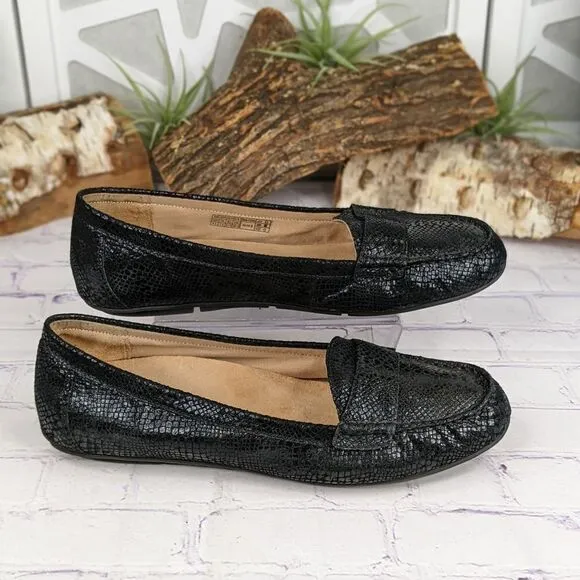 Vionic Chill Larrun Loafers