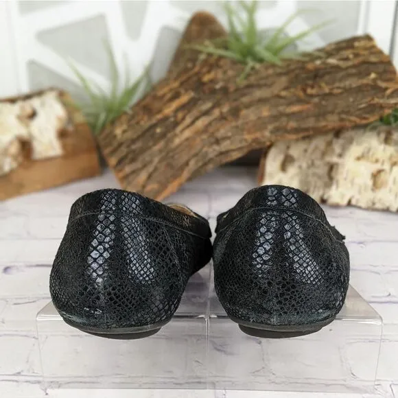 Vionic Chill Larrun Loafers
