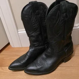 VTG Texas Western Black Leather Cowboy Work Boots Mens 10D Western pointed toe