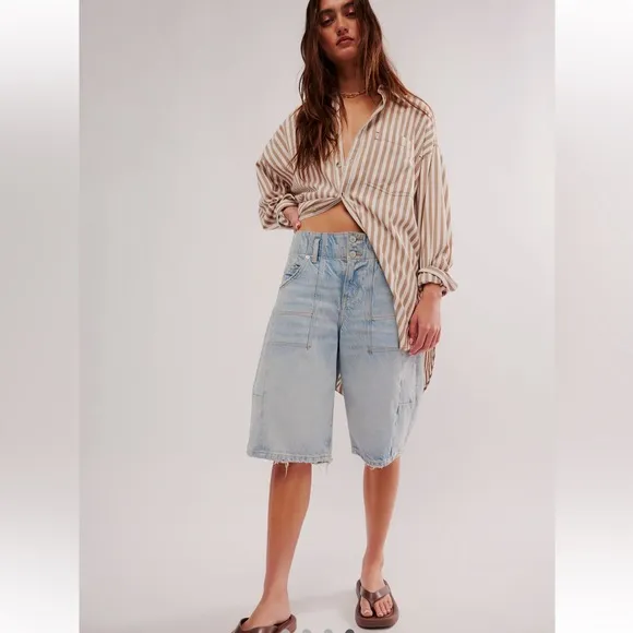 We The Free Extreme Measures Barrel Jean shorts free people short 24 light wash