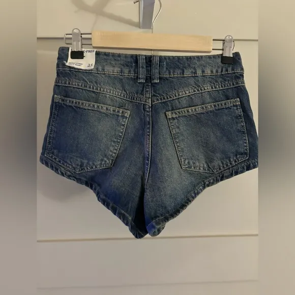 We The Free Prince Street Denim Shorts NWT Size 25 Color Bluest Eyes