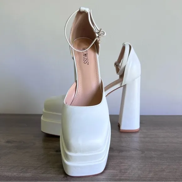 Wetkiss White Stacked Platform Women’s Chunk Heel Strap Shoe Size 11 #B1507