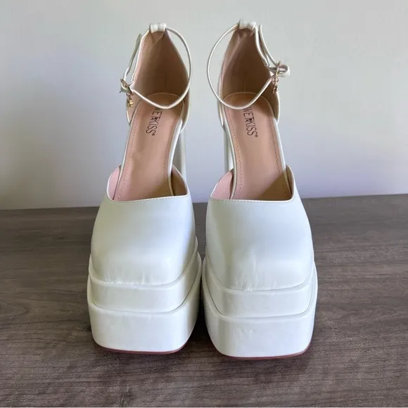 Wetkiss White Stacked Platform Women’s Chunk Heel Strap Shoe Size 11 #B1507