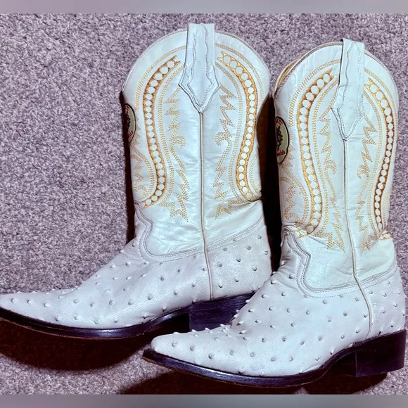 White Leather Boots with Intricate Stitching and Tall Shaft
