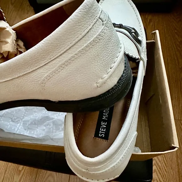 White Leather Loafers with Metal Accent