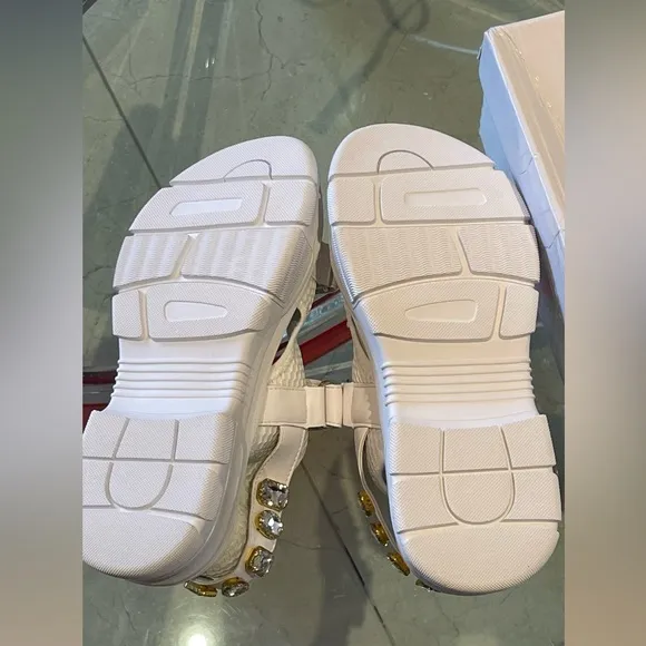 White sandals for women with stones sz 7 New