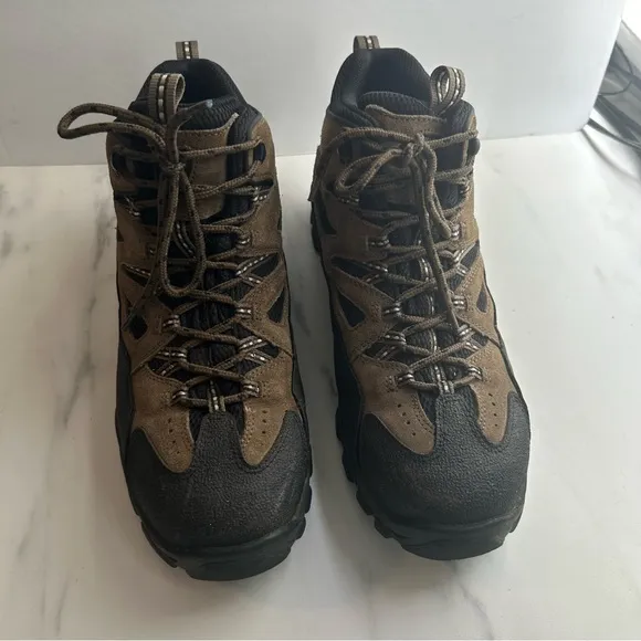 Wolverine Men's Hedge/Black Fulton Hiking Boots in Size 12