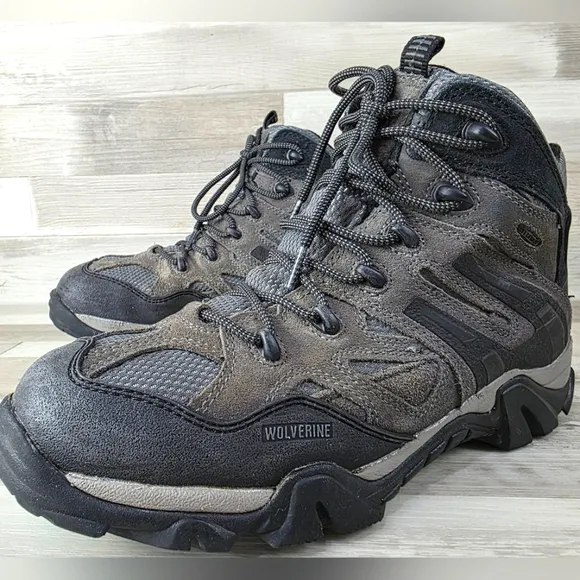 Wolverine Wilderness Black, Gray Laceup Leather WP Hiking Boot Mens 11½EW