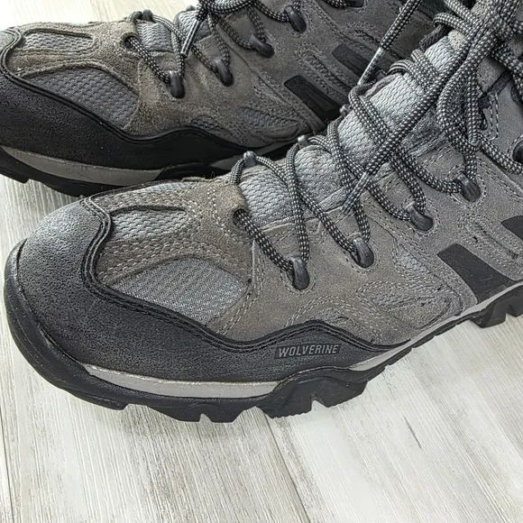 Wolverine Wilderness Black, Gray Laceup Leather WP Hiking Boot Mens 11½EW