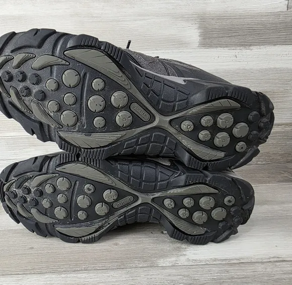 Wolverine Wilderness Black, Gray Laceup Leather WP Hiking Boot Mens 11½EW