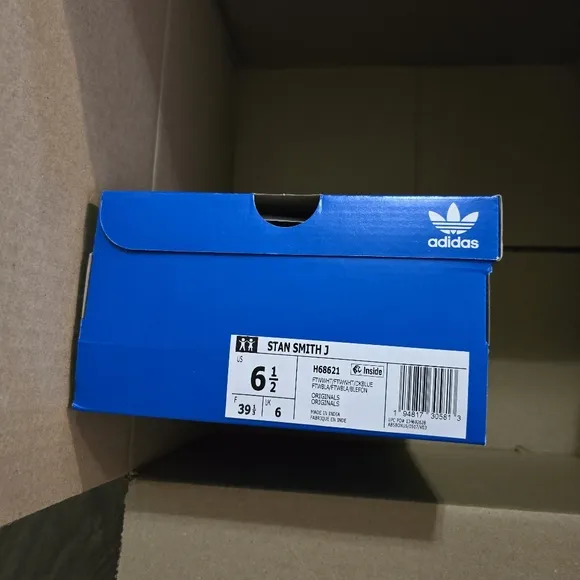 Women adidas athletic shoes size 7.5, 8‎ new