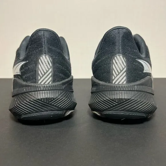 Womens ALTRA AltraFWD Experience Black Athletic Shoes / Size 8.5