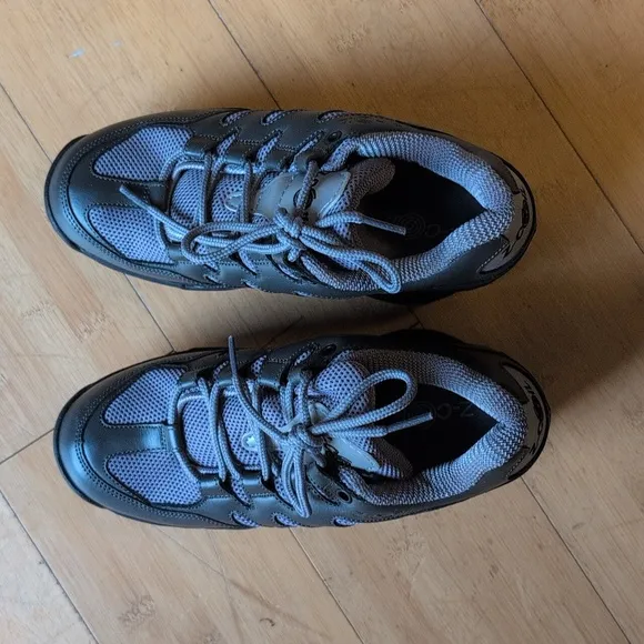 Women's Athletic Shoes Z-Coil