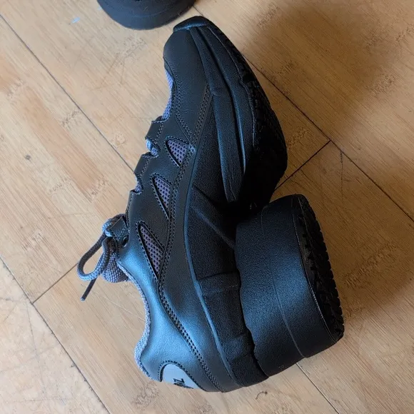 Women's Athletic Shoes Z-Coil