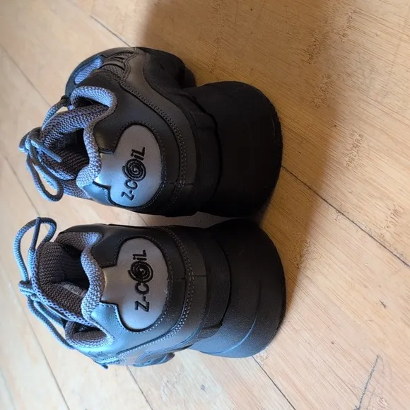 Women's Athletic Shoes Z-Coil