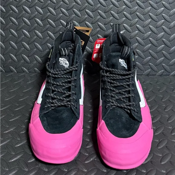 Womens Athletic Vans Boots‎ Black Pink Size 9.5