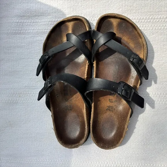 Womens black birkenstock sandals size 36