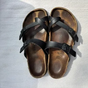Womens black birkenstock sandals size 36