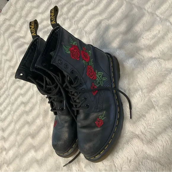 Women's Dr Marten Vonda Floral Leather Leather Lace Up Boots Size 7