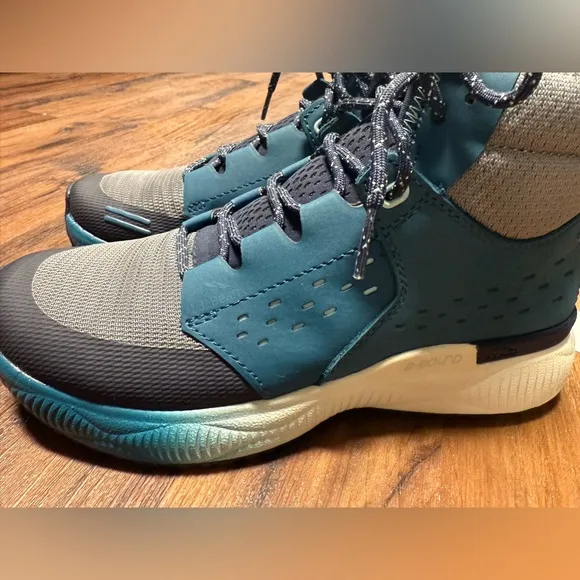 Women's L.L.Bean Dirigo Hiking Boots - multiple sizes!