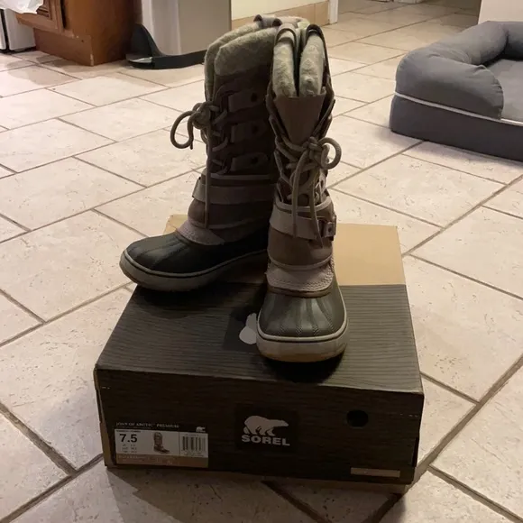 Work Joan of attic boots