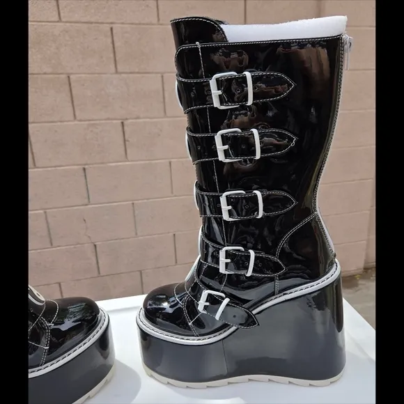 Y.R.U Dune Ying Yang Platform Boots