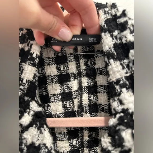 Zara black and white tweed vest/dress, in houndstooth! Size M