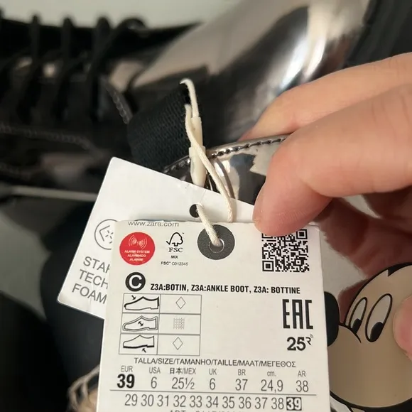 ZARA MIRRORED MICKEY MOUSE O DISNEY ANKLE BOOTS
