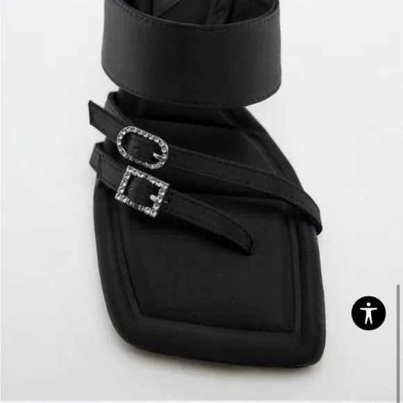 Zara NEW heeled sandals with buckles