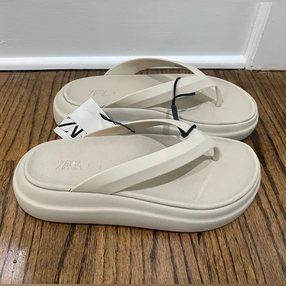 Zara NWT Platform Sandals