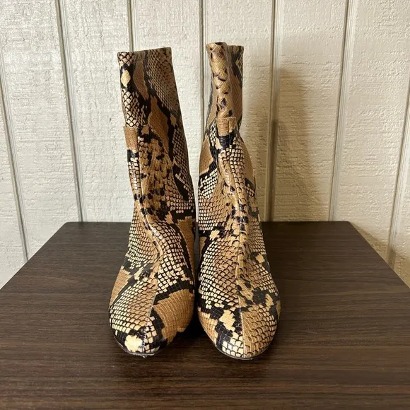 Zara Snake Skin Print High Ankle Boots, size 41.