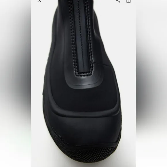 Zara Sporty Zippered Technical Fabric Ankle Boots Sz-9