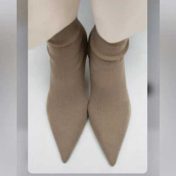 Zara STRETCH FABRIC HEELED SOCK ANKLE BOOTS Size 8