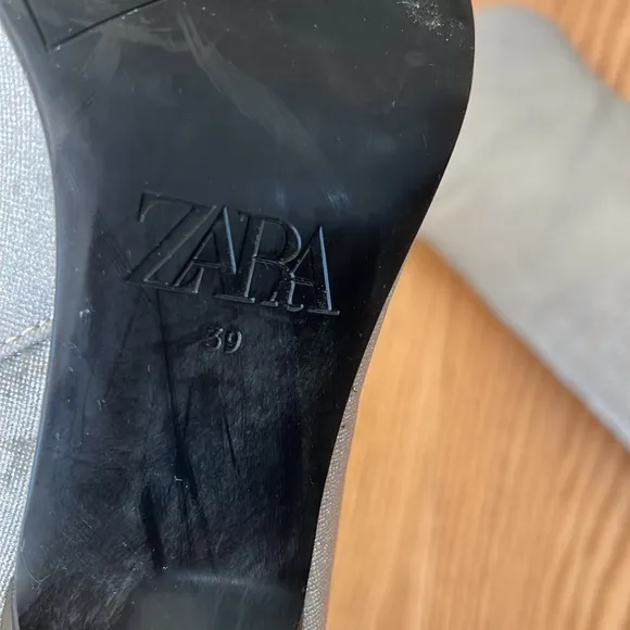 Zara SZ 8 silver sparkly tall heeled boots.